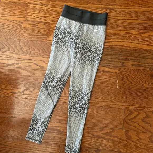 Nike Pro Combat Leggings Hyperwarm Geometric Print Size XS - Picture 4 of 11